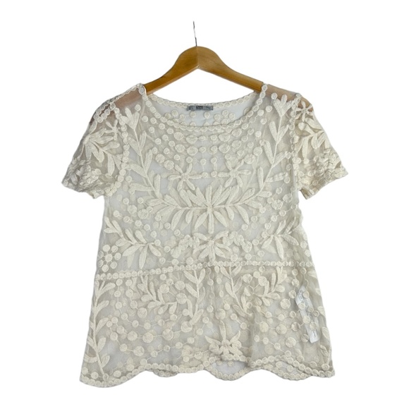 Zara Women's Lace‎ Cream Blouse Size Small - Picture 1 of 6